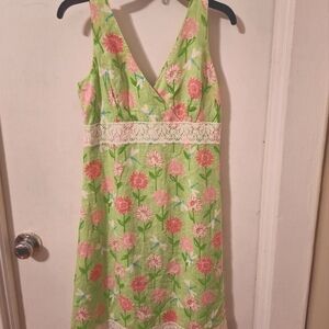 Lilly Pulitzer Floral dress. Size 8
